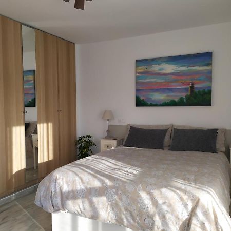 Playa Escollera Apartment Estepona Exterior photo