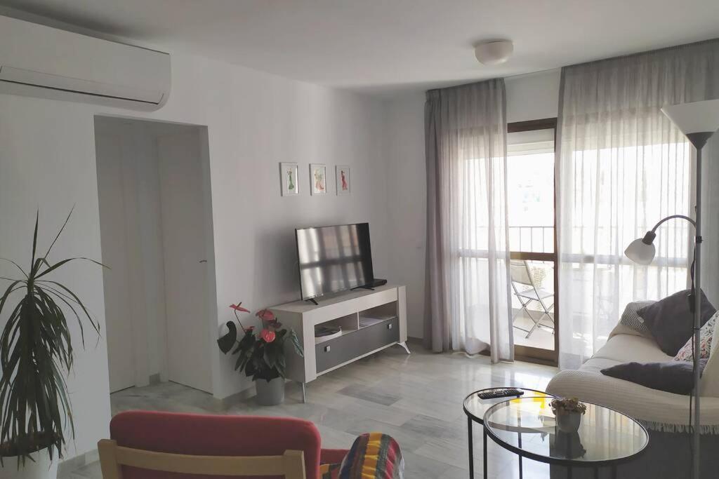 Playa Escollera Apartment Estepona Exterior photo